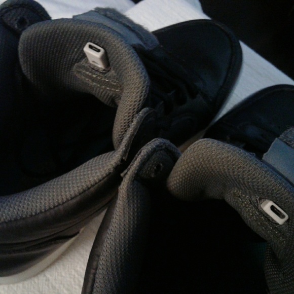 Sneakers - Picture 2 of 3